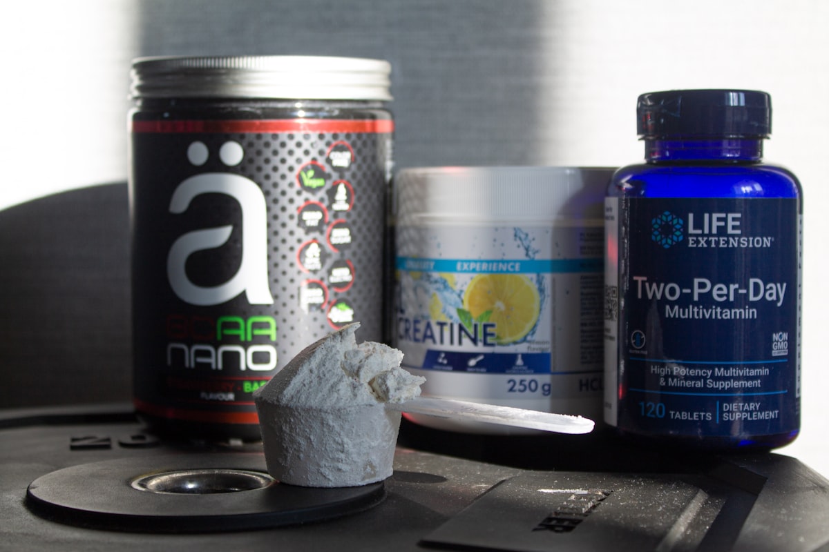 Natural supplements and capsules